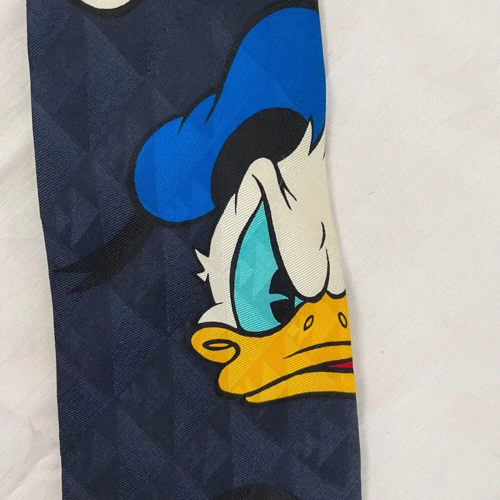 Disney Neck‎ Tie Mickey Goofy Donald Duck Dark Blue Preowned